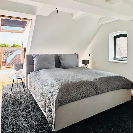 Stader Penthouse Mit Dachterrassen 아파트 *