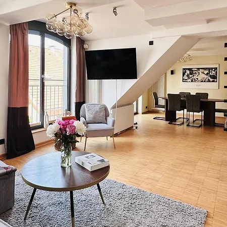 Stader Penthouse Mit Dachterrassen * 슈타데
